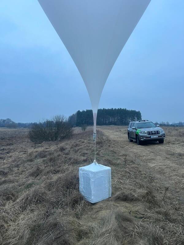 Pasieniečiai ir policija perėmė tris balionus su kontrabandinėmis cigaretėmis