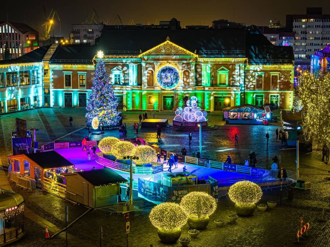 Kalėdos Klaipėdoje: įspūdingas Simono Dacho metų uždarymas ir kalėdiniai susitikimai