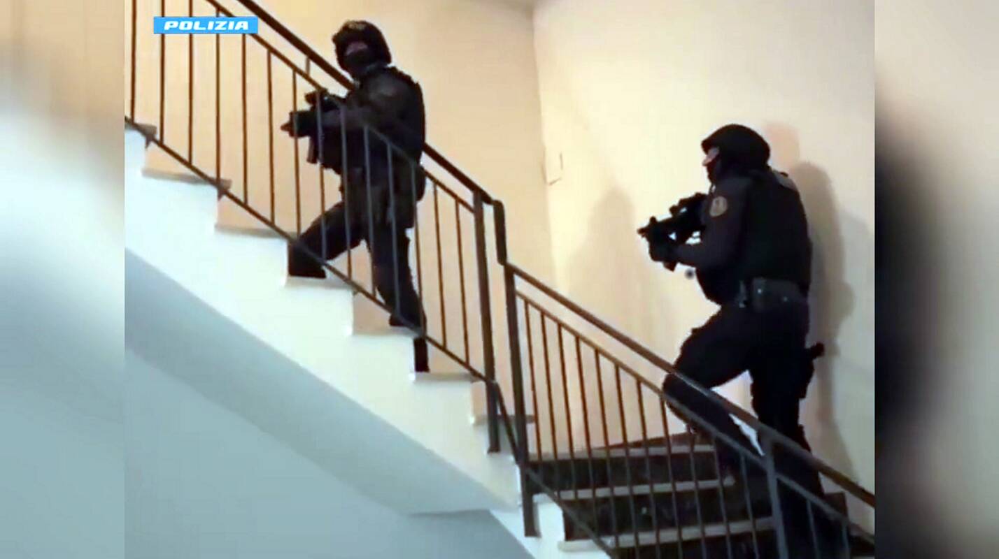 Per policijos ir džihadistų susišaudymą žuvo trys turkų pareigūnai