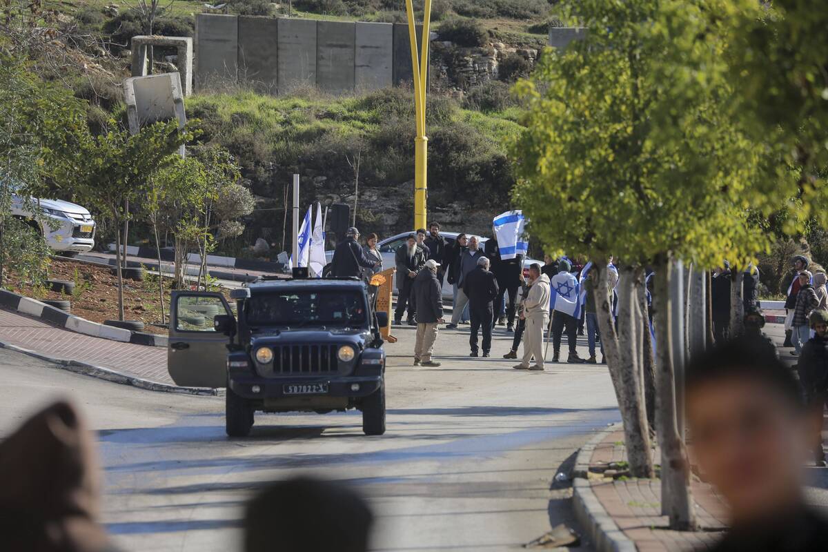 Keturiolika šalių pasmerkė Izraelio sprendimą kurti naujas gyvenvietes Vakarų Krante