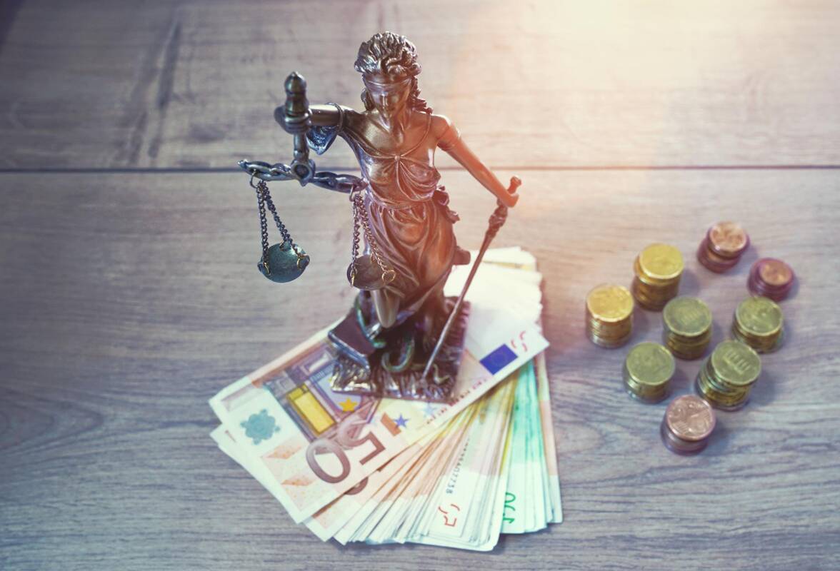 Iš buvusio Panevėžio tarybos nario prašo išieškoti per 3 tūkst. eurų