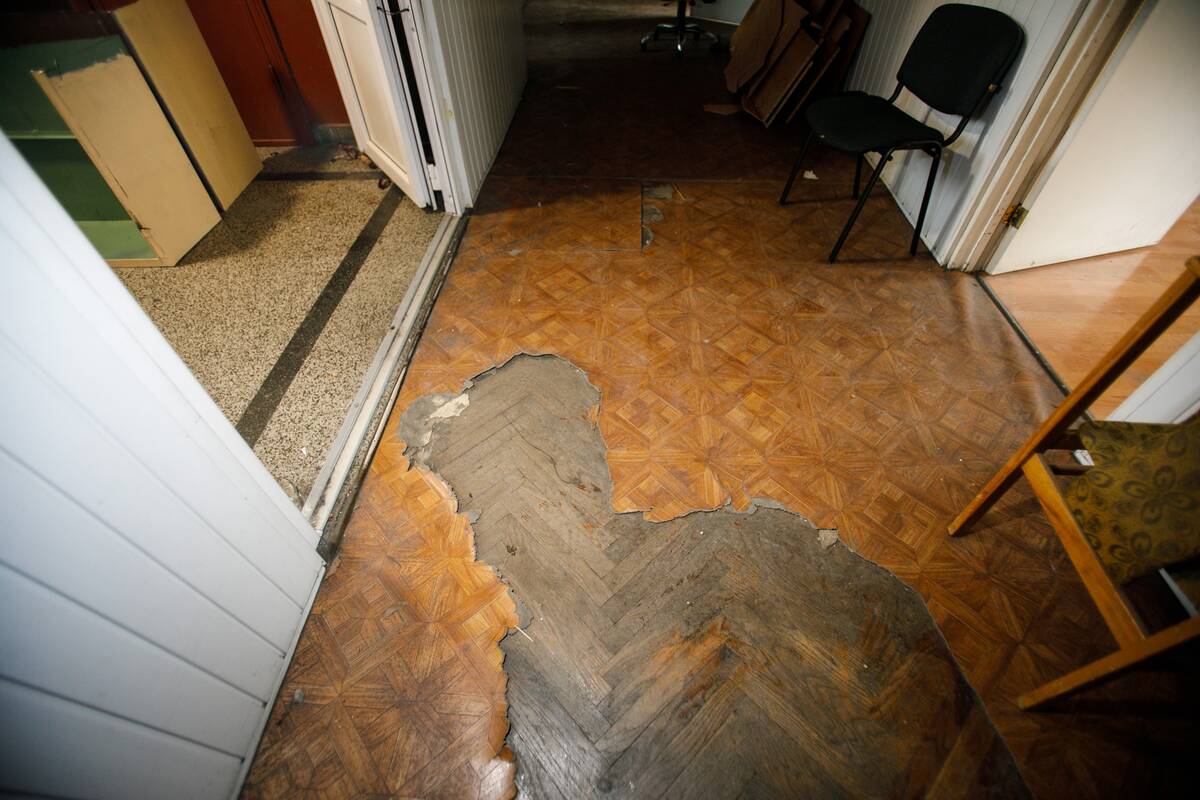 Kaune butą remontuojantiems žmonėms teko kviesti policiją: po grindimis – šiurpus radinys