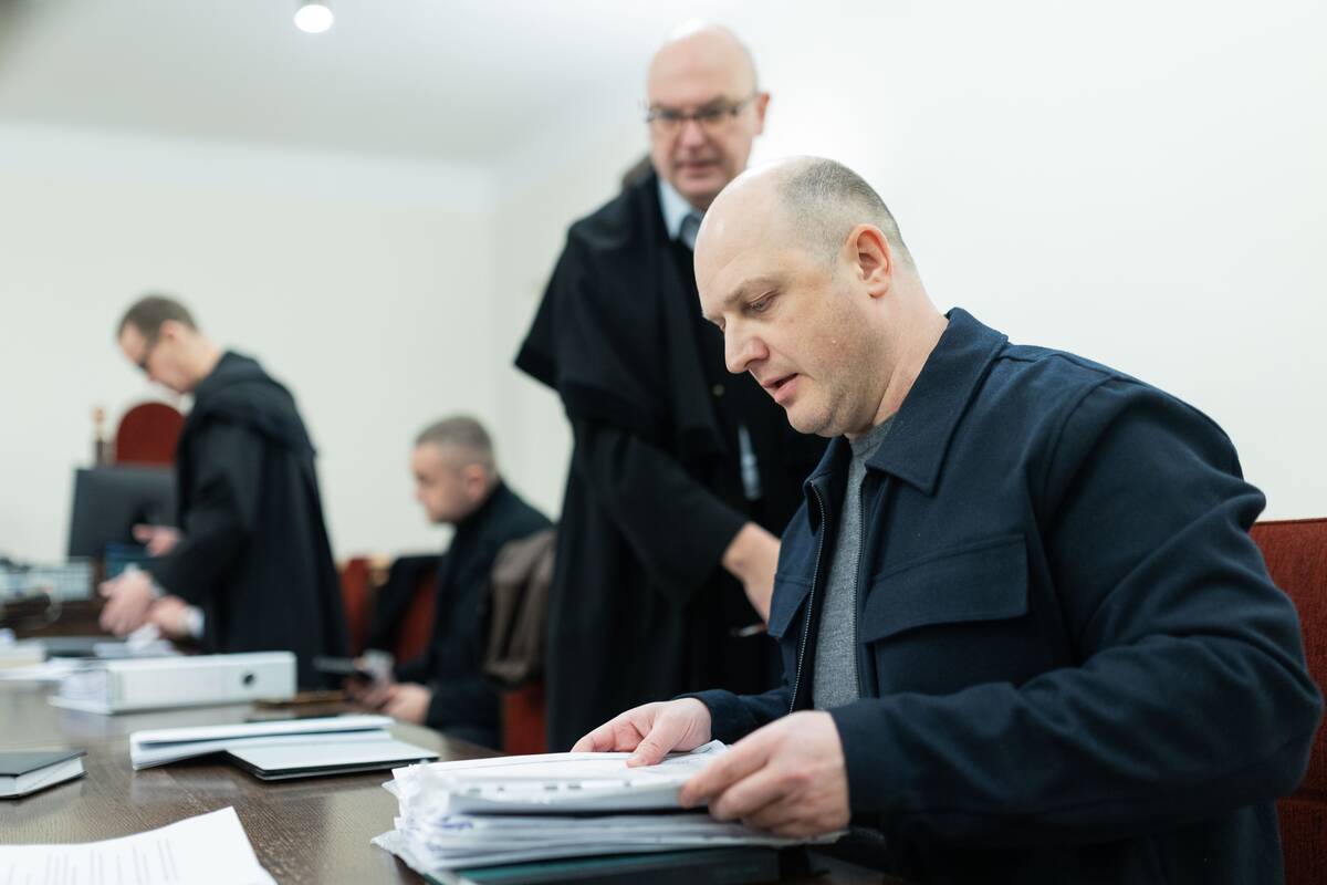 Prekyba poveikiu kaltinamo Dailiaus Dargio byla: teismas apklausė kitą kaltinamąjį