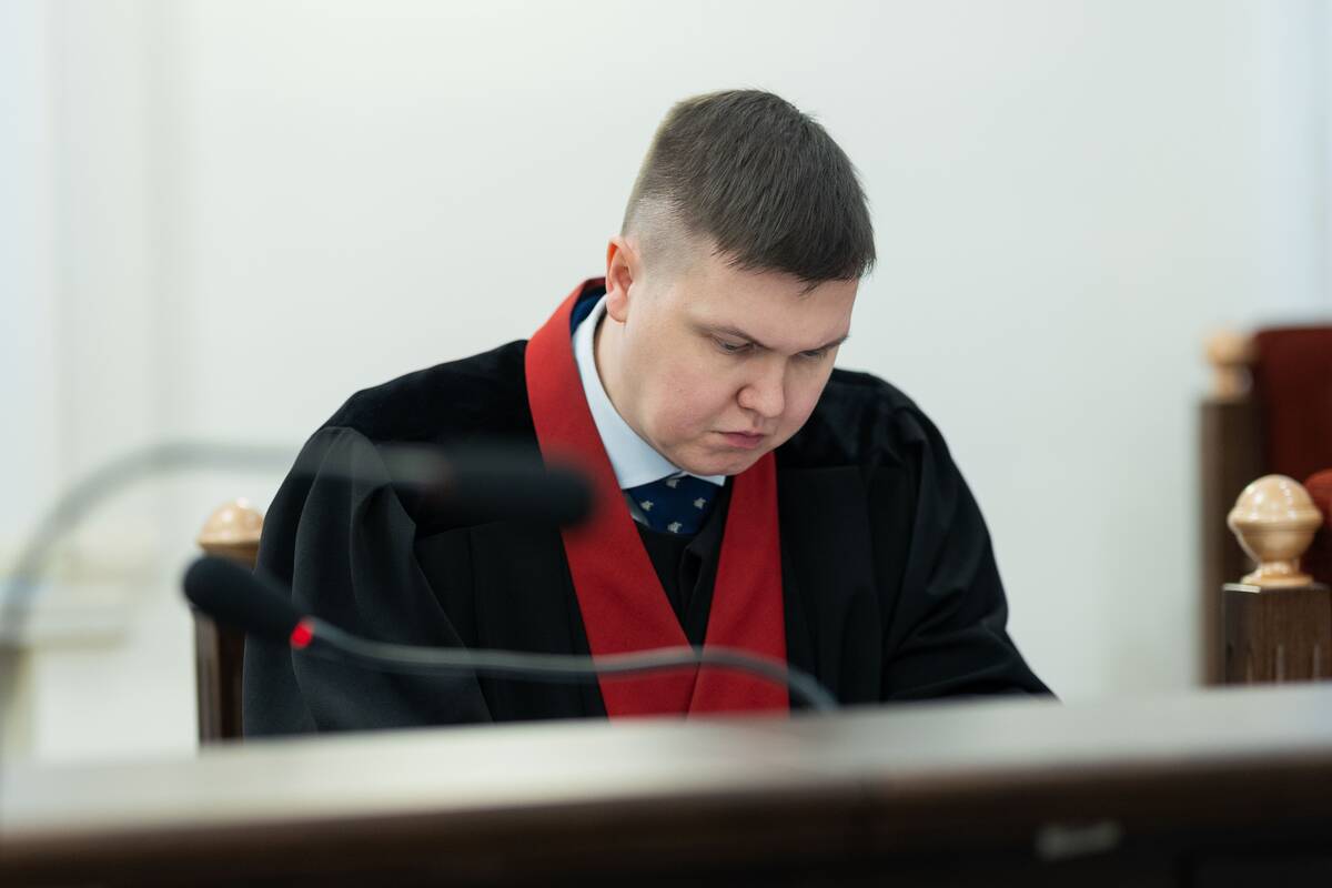 Prekyba poveikiu kaltinamo Dailiaus Dargio byla: teismas apklausė kitą kaltinamąjį