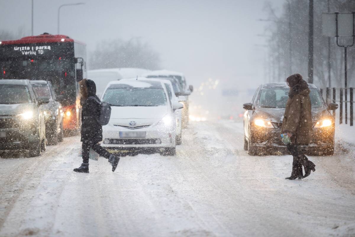Sostinėje – gausus snygis