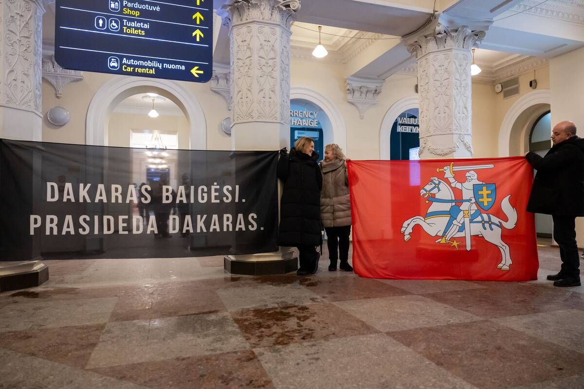 Benedikto Vanago pasitikimas oro uoste