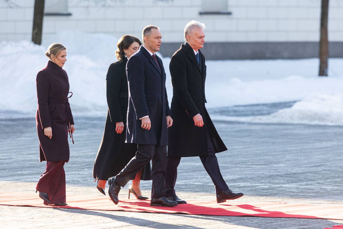 Oficiali Lenkijos pirmosios poros pasitikimo ceremonija Prezidentūroje