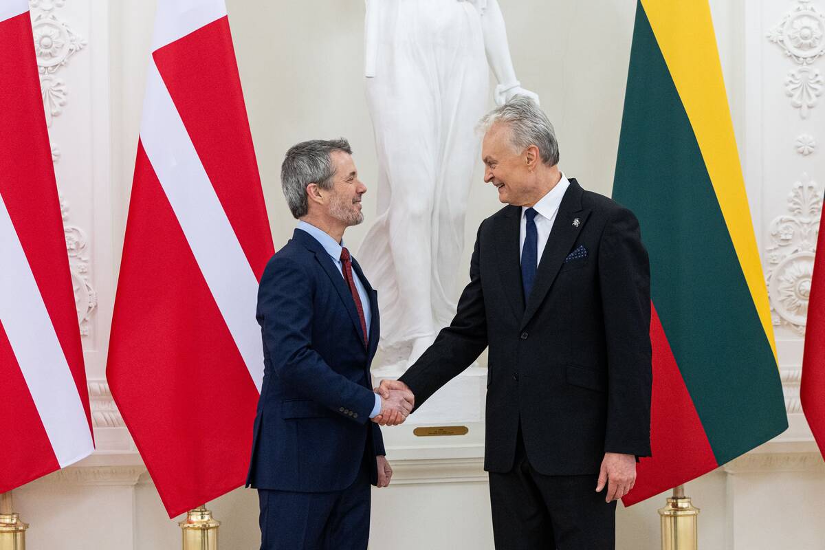 Danijos karaliaus ir karalienės oficiali pasitikimo ceremonija Prezidentūroje