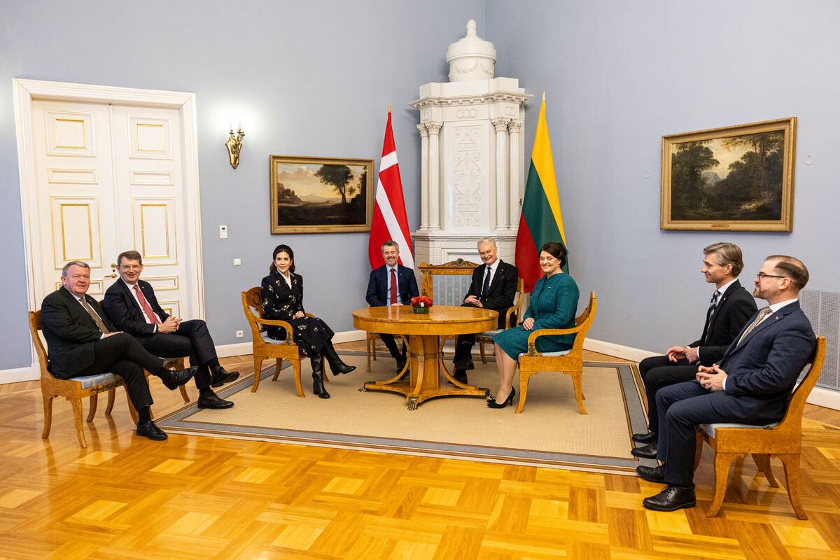Danijos karaliaus ir karalienės oficiali pasitikimo ceremonija Prezidentūroje