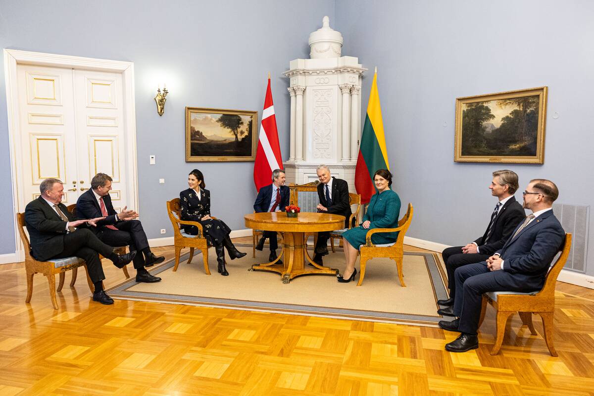 Danijos karaliaus ir karalienės oficiali pasitikimo ceremonija Prezidentūroje