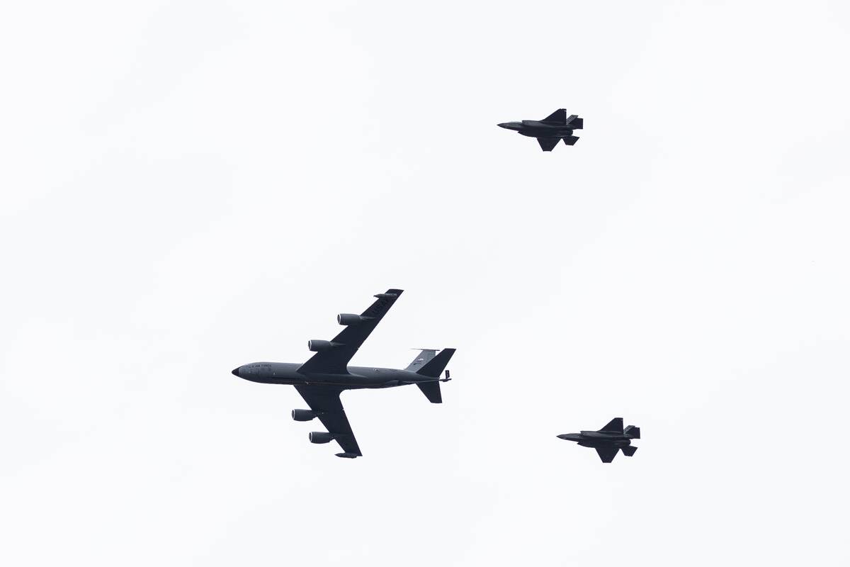 NATO naikintuvai tris kartus kilo atpažinti ir lydėti Rusijos orlaivių