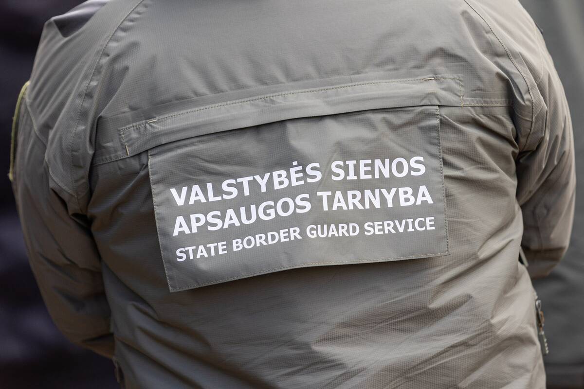 Pasienyje su Baltarusija vėl apgręžti trys migrantai