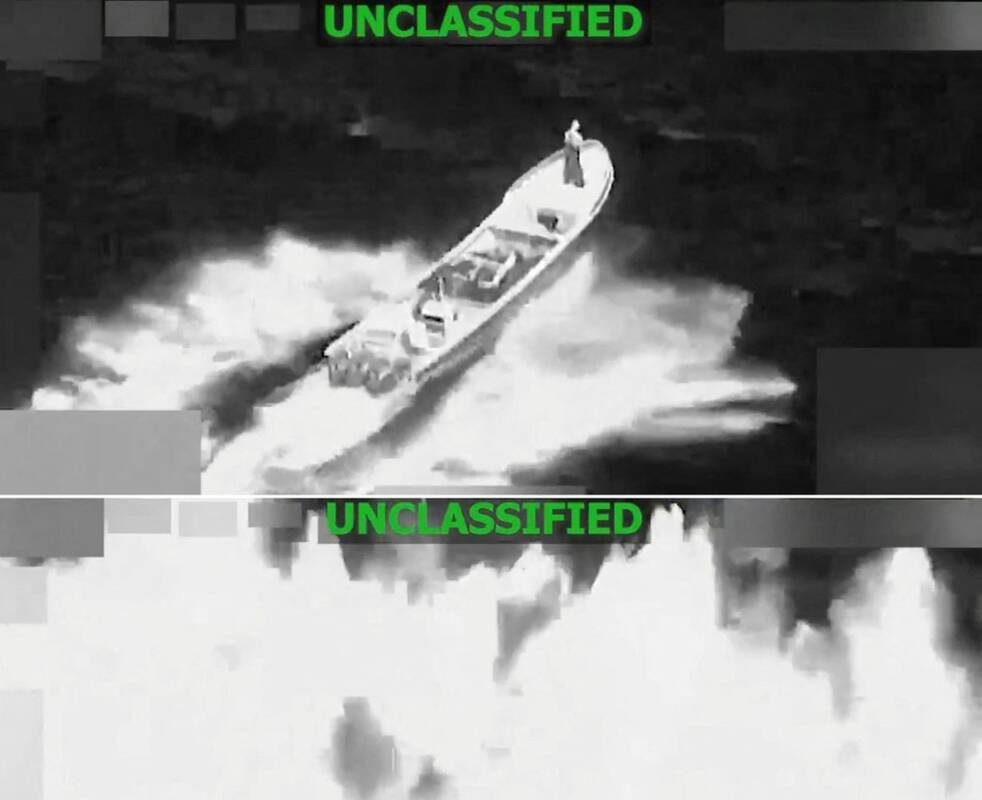 Per naujausią JAV smūgį į įtariamą narkotikų kontrabandos laivą Ramiajame vandenyne žuvo du žmonės