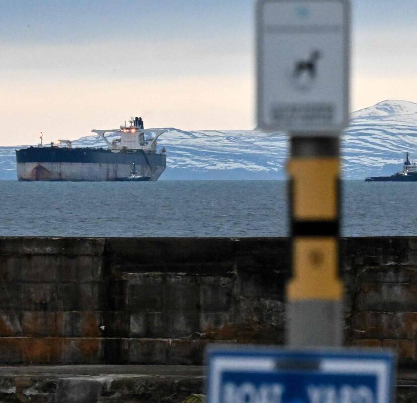 JK: JAV areštuotas tanklaivis įplaukė į Britanijos vandenis