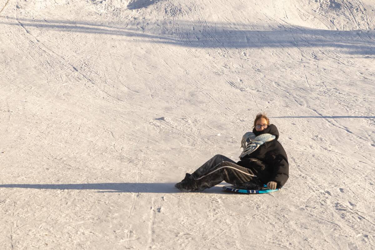 "Išsiilgę žiemos pramogų miestiečiai leidosi į gamtą"