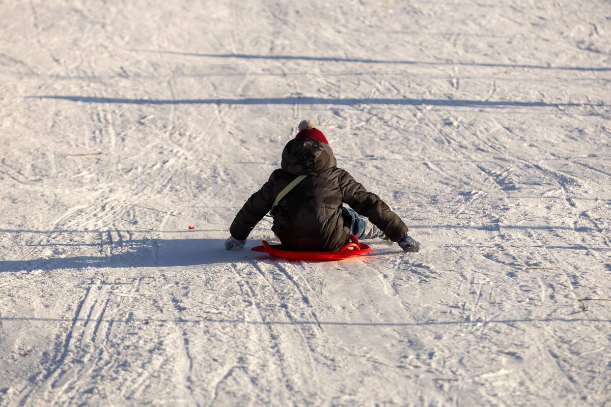 "Išsiilgę žiemos pramogų miestiečiai leidosi į gamtą"
