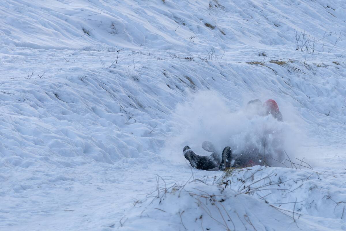 "Išsiilgę žiemos pramogų miestiečiai leidosi į gamtą"