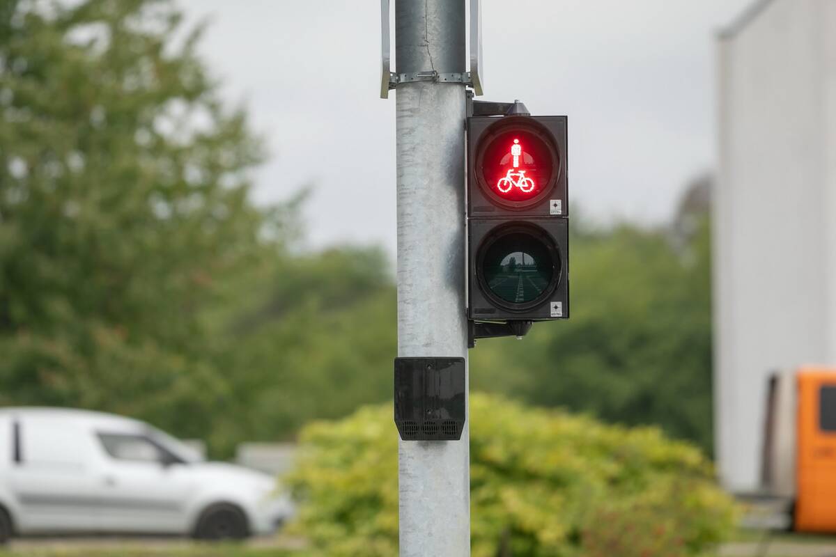 Sostinės pėsčiųjų perėjose įdiegta moderni technologija