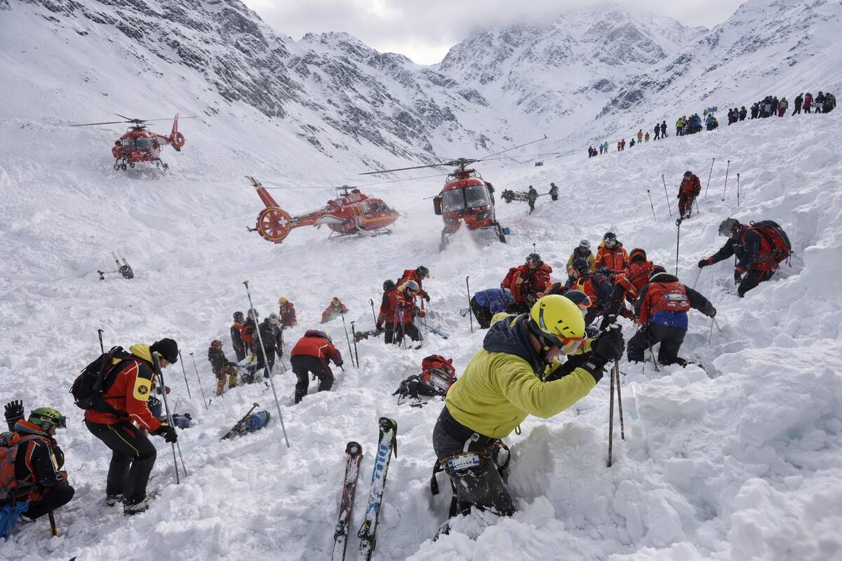Austrijos Alpėse per vieną dieną sniego lavinos pražudė aštuonis žmones