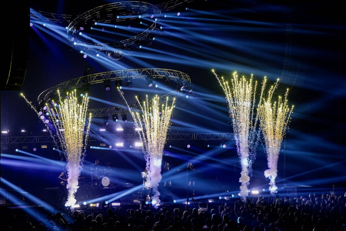 Šventinis Džordanos Butkutės koncertas Šiaulių arenoje