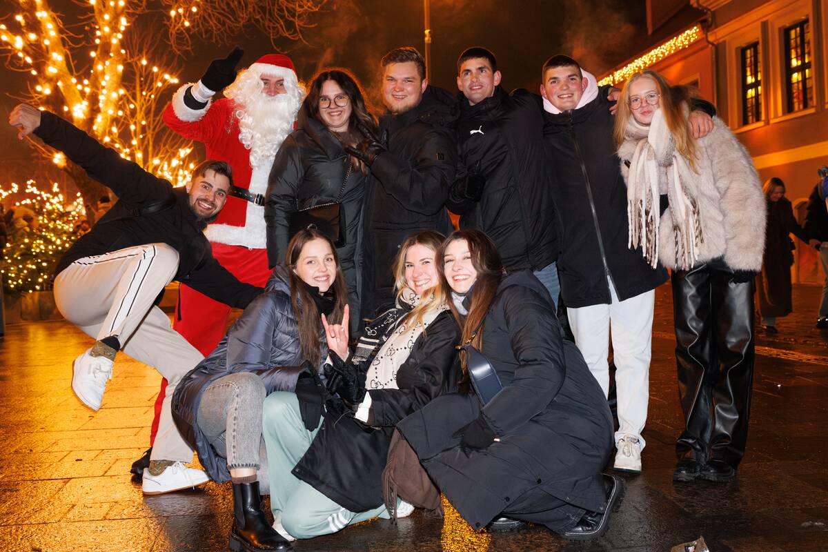 Kaunas džiaugsmingai pasitiko 2026-uosius!  