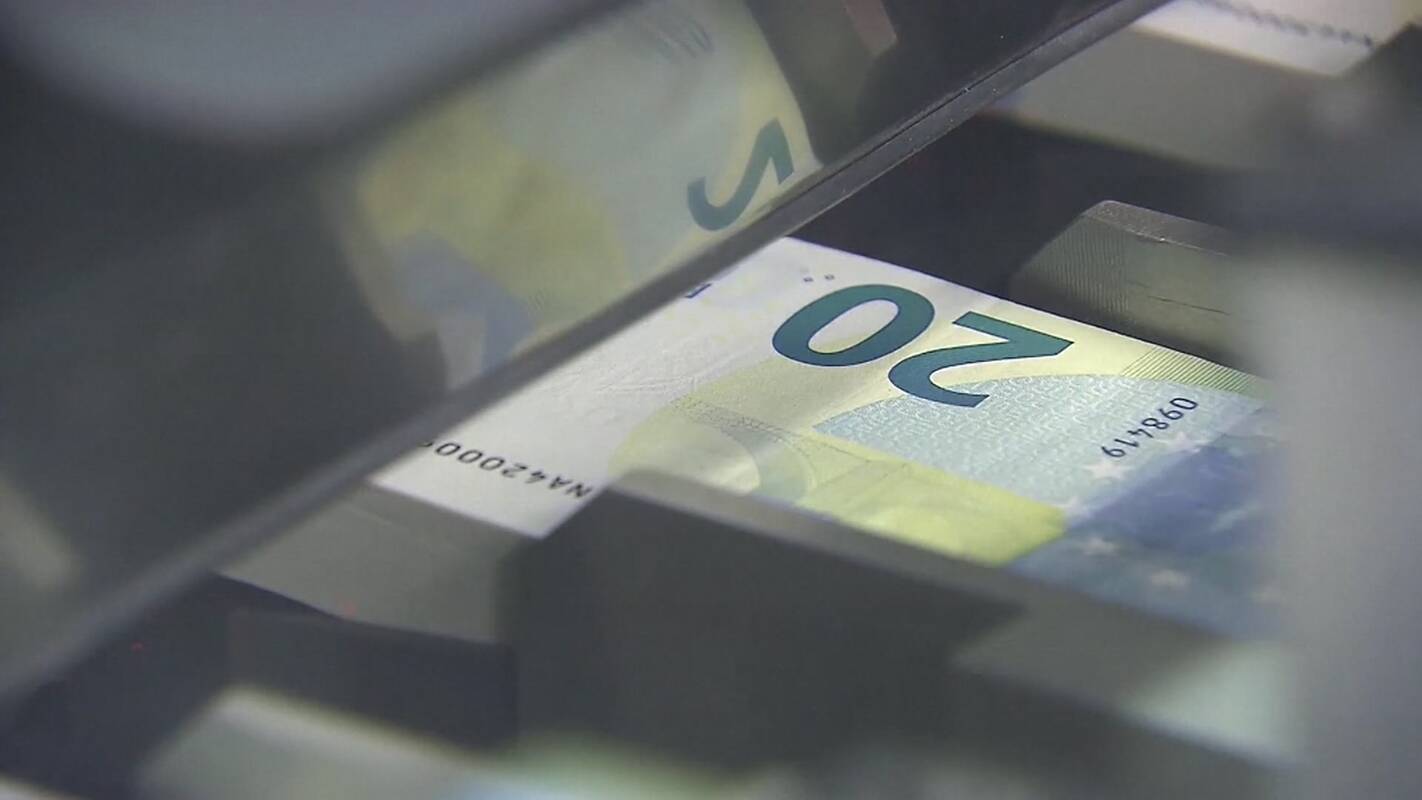 Lietuviai pakeitė nuomonę apie eurą: kas nutiko per 10 metų?