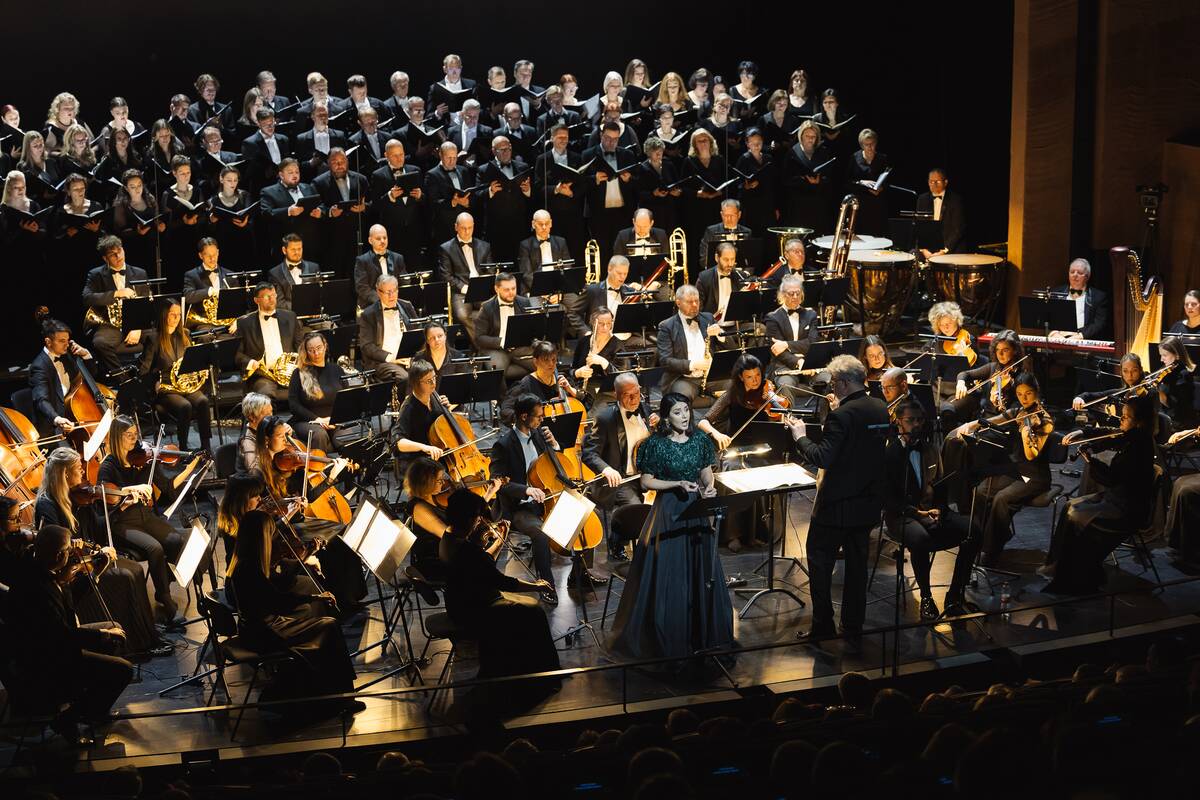 „Istorijos dvasia“ – atgarsį širdyse suradęs, muzikos ir atminties vakaras Klaipėdoje