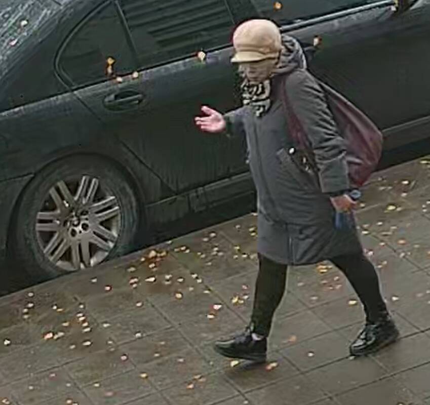 Pareigūnai aiškinasi, kas išviliojo pinigus