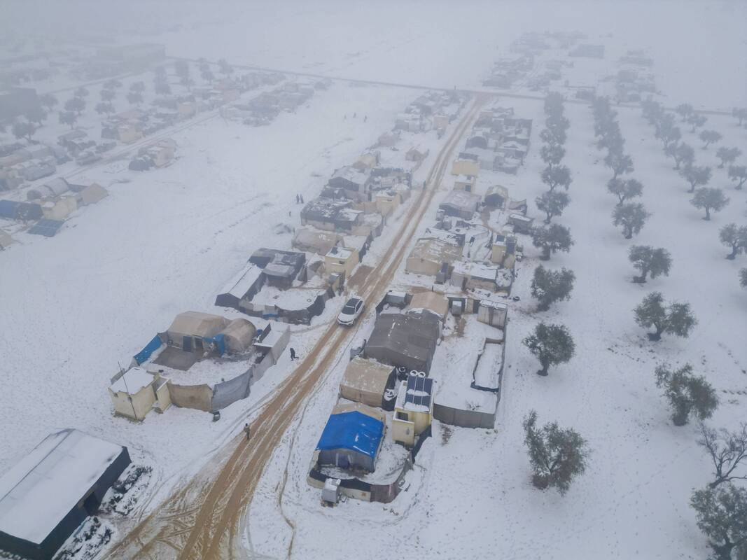 Sirija sustabdė skrydžius Alepo oro uoste, miestą drebina susirėmimai