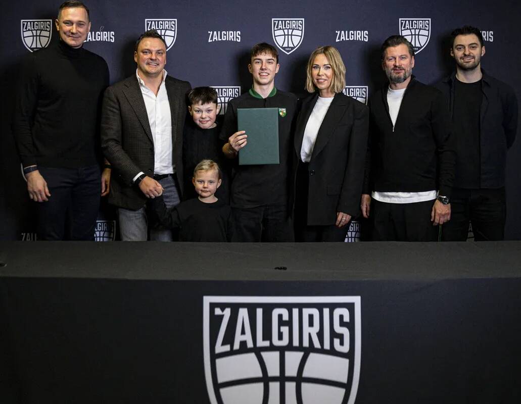 „Žalgiris“ pasirašė ilgalaikę sutartį su Danieliumi Jasikevičiumi