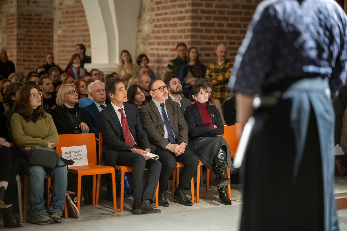  Paroda „Didybė mažume. Japoniškų kardų meninės detalės, grafika, miniatiūrinė skulptūra“