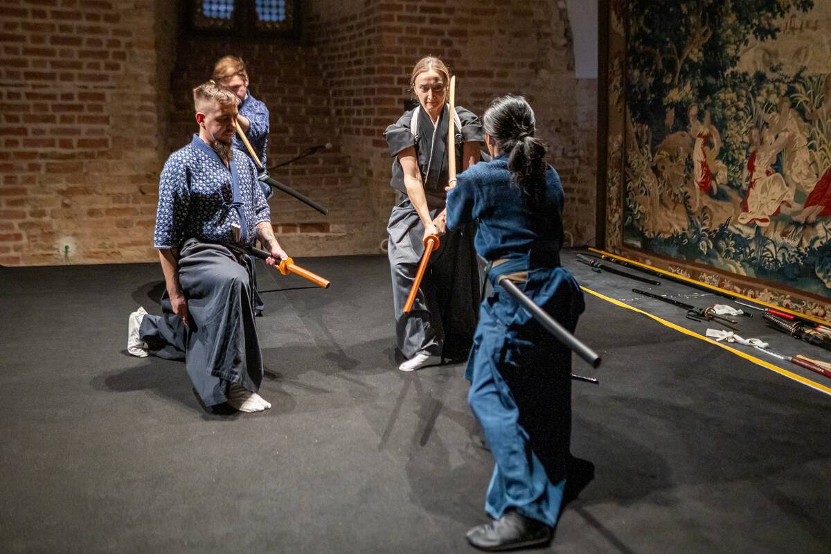  Paroda „Didybė mažume. Japoniškų kardų meninės detalės, grafika, miniatiūrinė skulptūra“