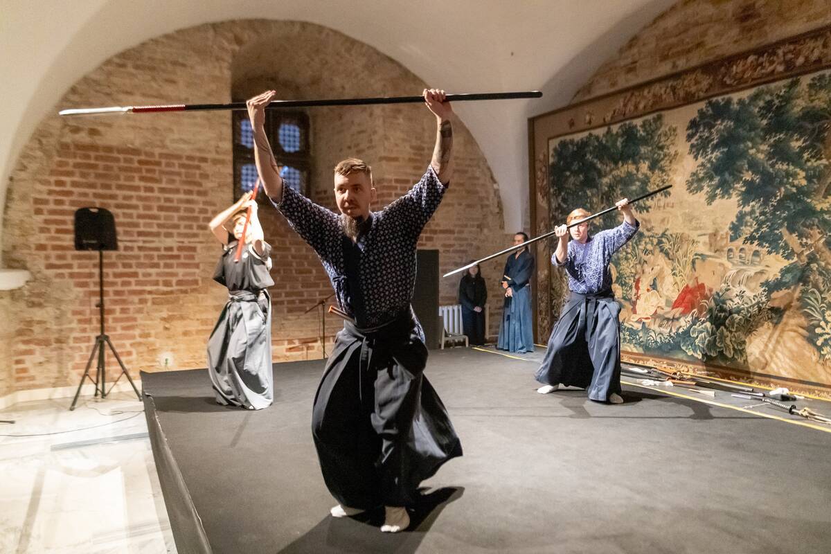  Paroda „Didybė mažume. Japoniškų kardų meninės detalės, grafika, miniatiūrinė skulptūra“
