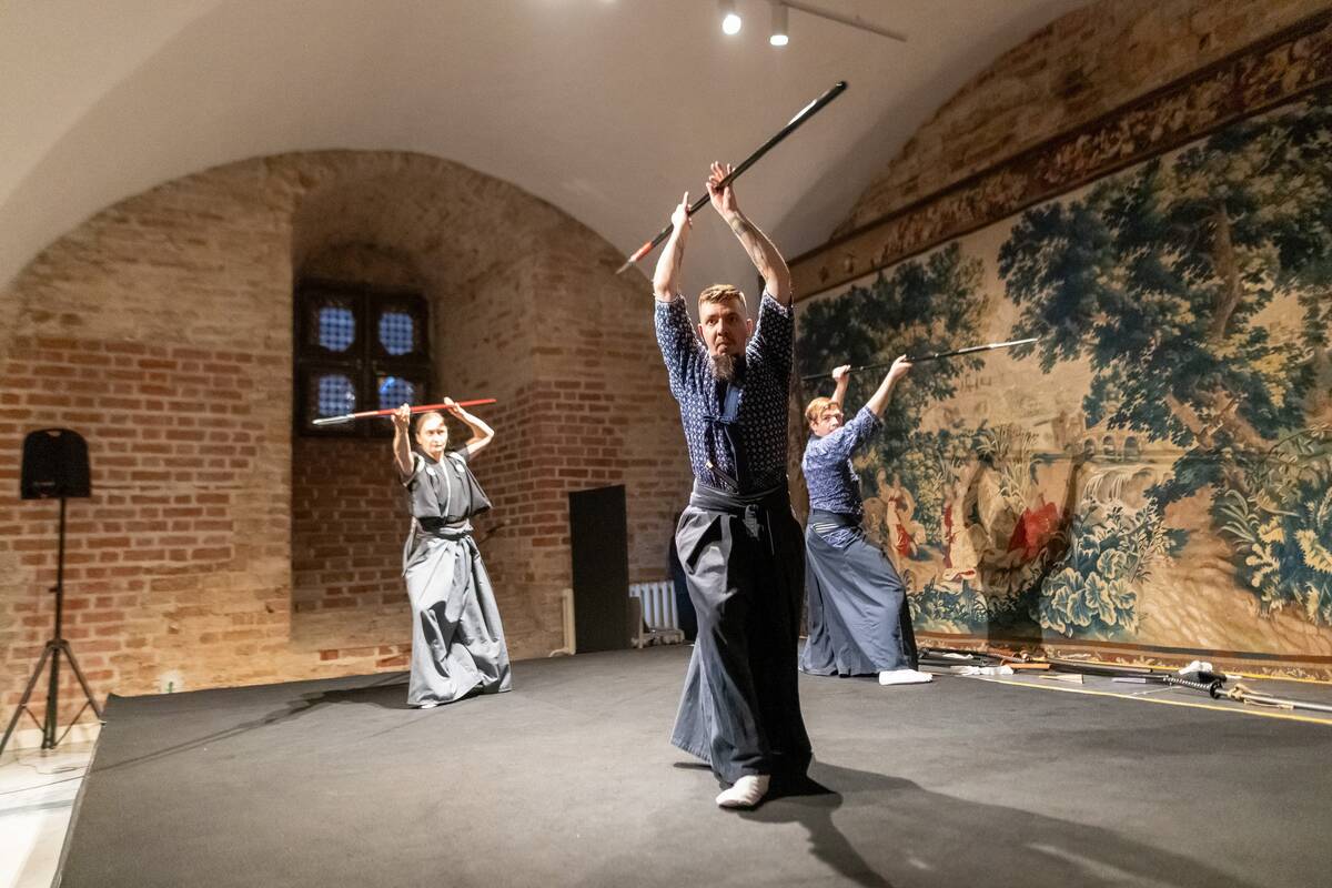  Paroda „Didybė mažume. Japoniškų kardų meninės detalės, grafika, miniatiūrinė skulptūra“