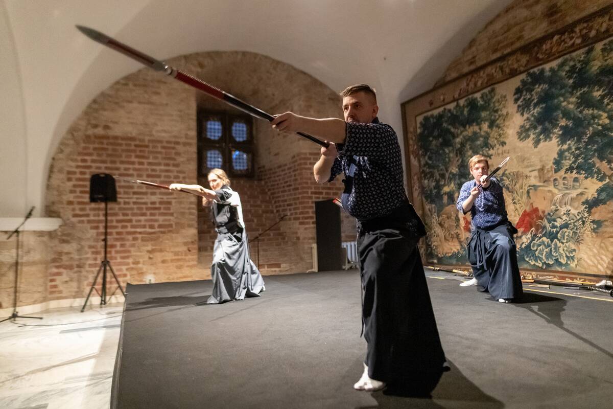  Paroda „Didybė mažume. Japoniškų kardų meninės detalės, grafika, miniatiūrinė skulptūra“