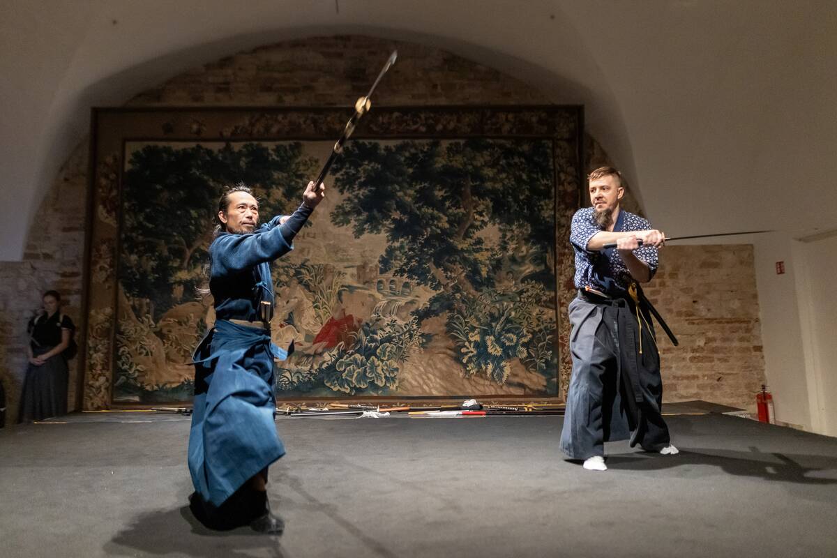  Paroda „Didybė mažume. Japoniškų kardų meninės detalės, grafika, miniatiūrinė skulptūra“