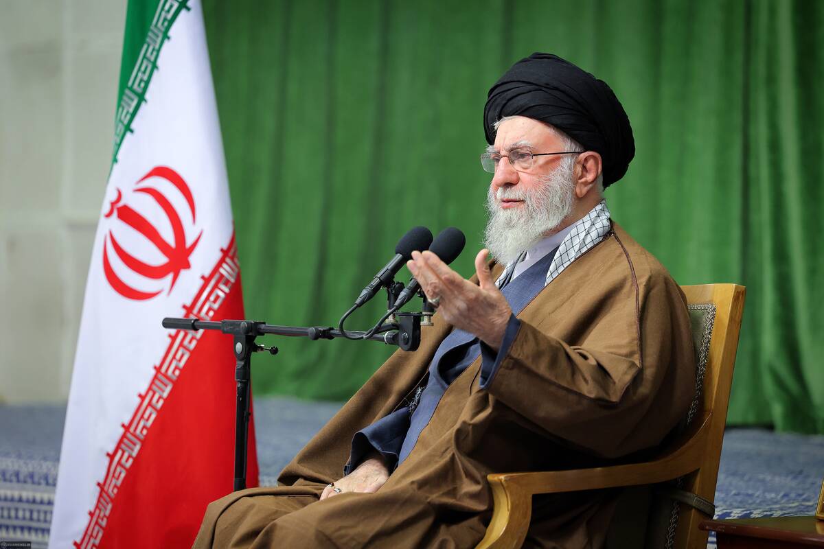 Aukščiausiasis Irano lyderis pasmerkė protestus, apkaltino tarnaujant Trumpui