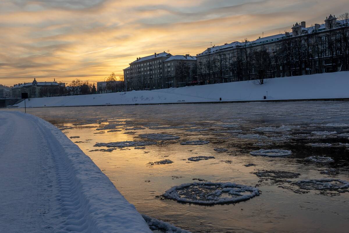 Šalčio sukaustytas Vilnius