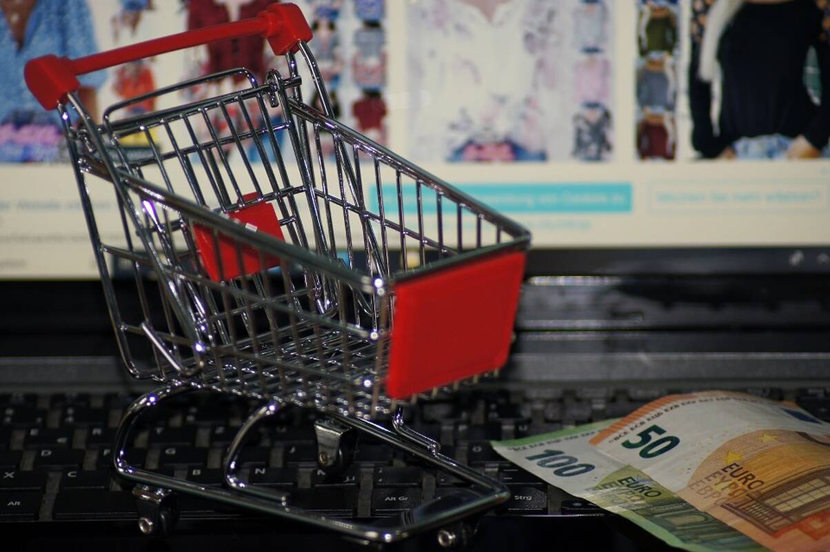 „Swedbank“ gerina šių metų Lietuvos BVP augimo prognozę 