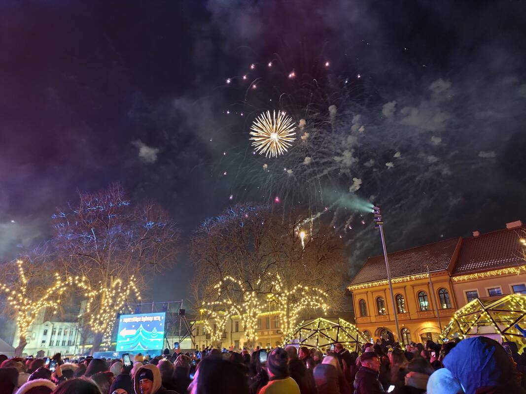 Kaunas džiaugsmingai pasitiko 2026-uosius!  