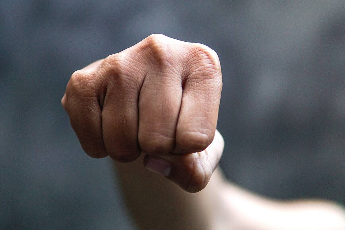 Šiauliuose girtas nepilnametis smurtavo prieš neblaivią moterį