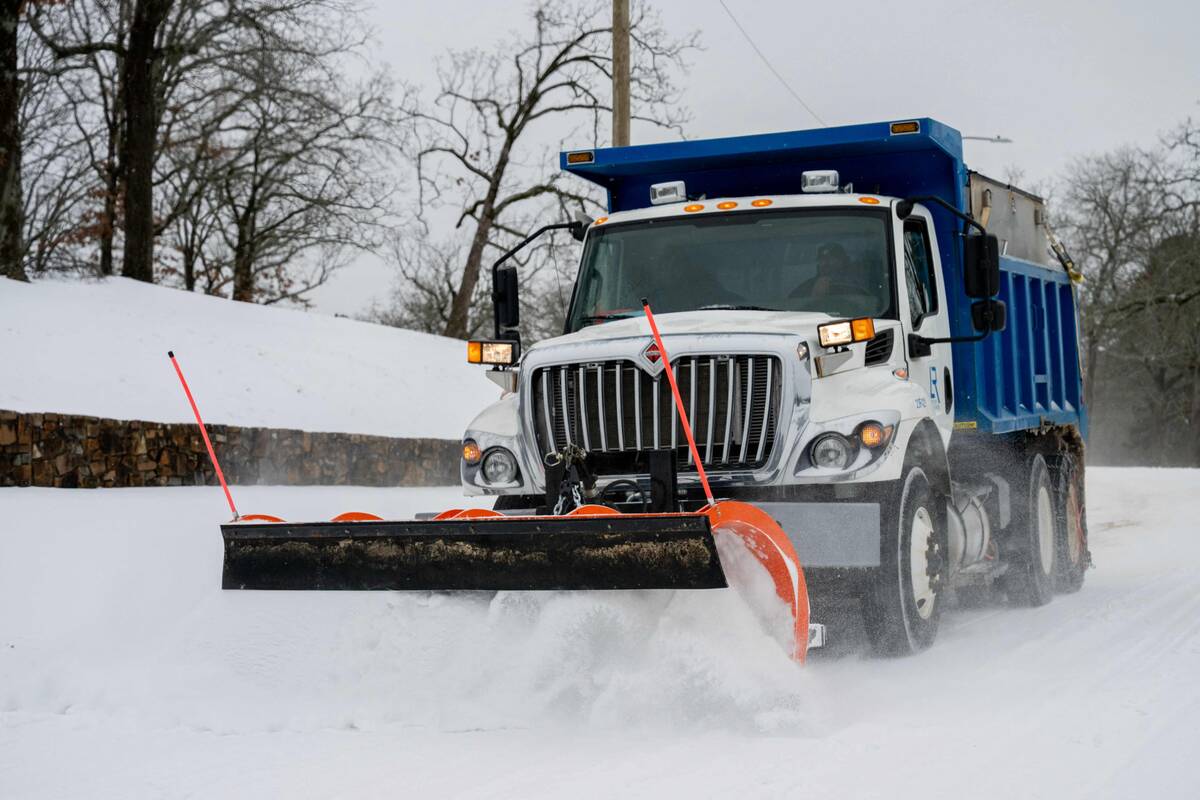 Didžiulė žiemos audra siaubia JAV