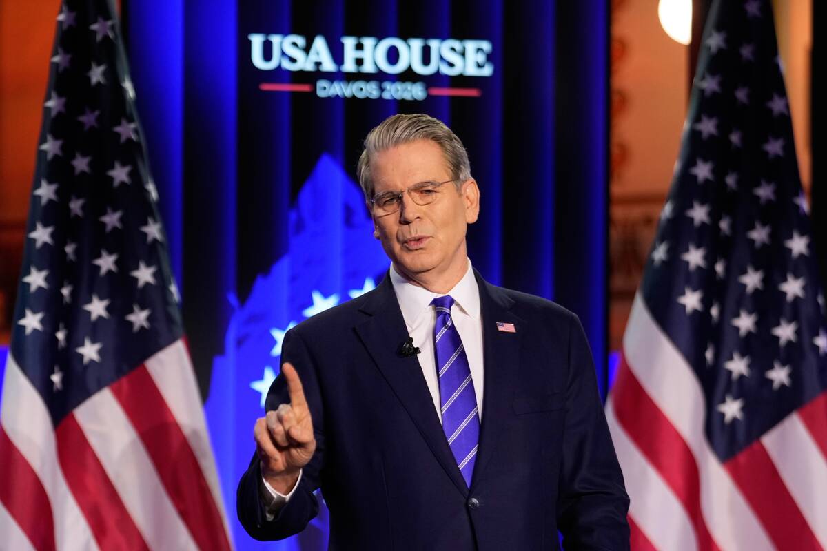 JAV iždo sekretorius: Kanadai bus įvesti muitai, jei ši sudarys sutartį su Kinija