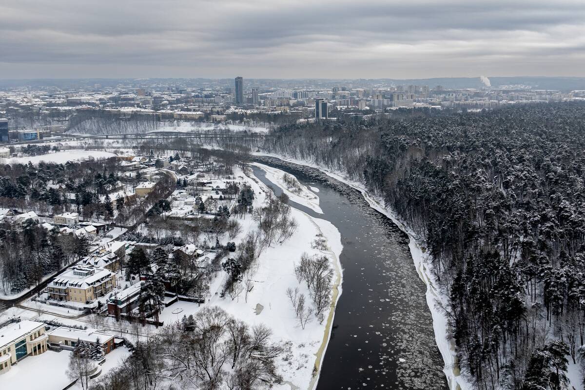 Šalčio sukaustytas Vilnius