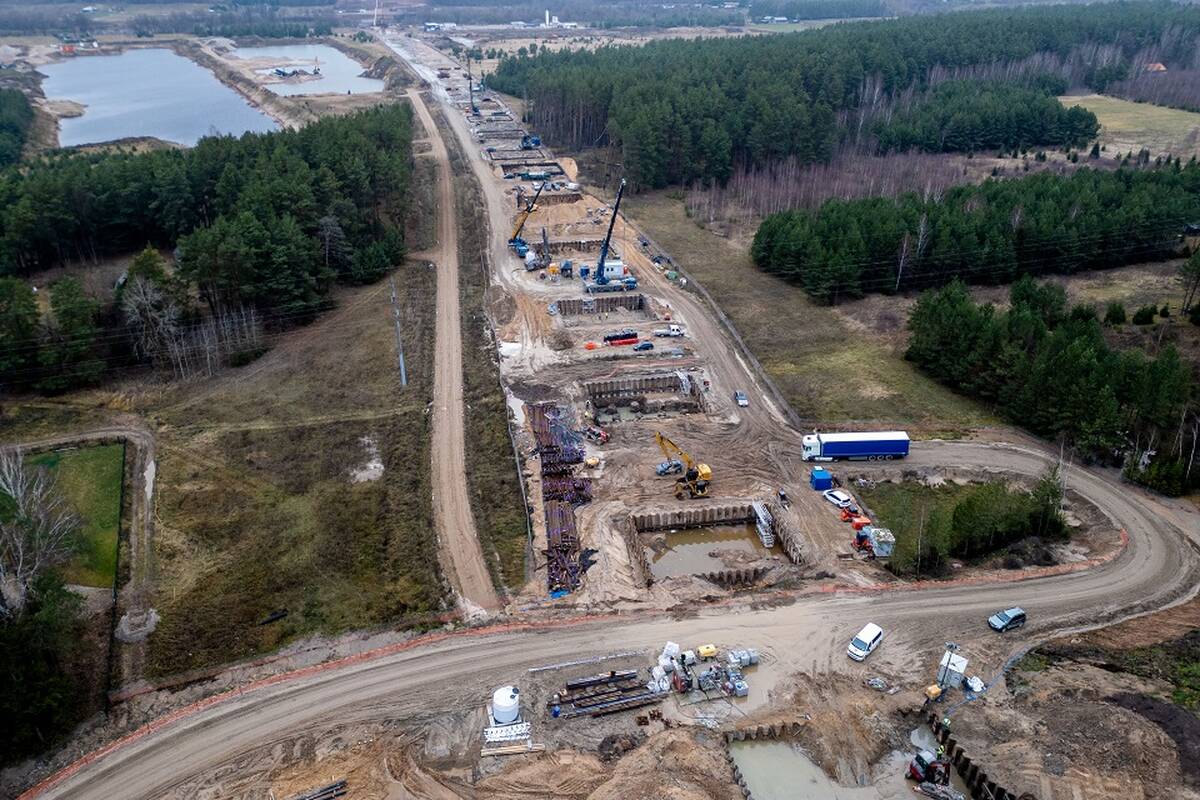 Žemės paėmimo darbus nuo Kauno link Latvijos už 7,3 mln. eurų atliks trys bendrovės