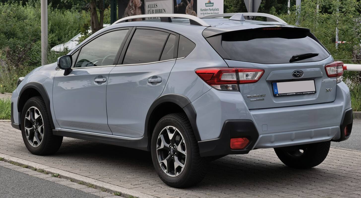 Pravažumas: „Subaru XV“ pakaba puikiai susidoroja su kelio nelygumais.