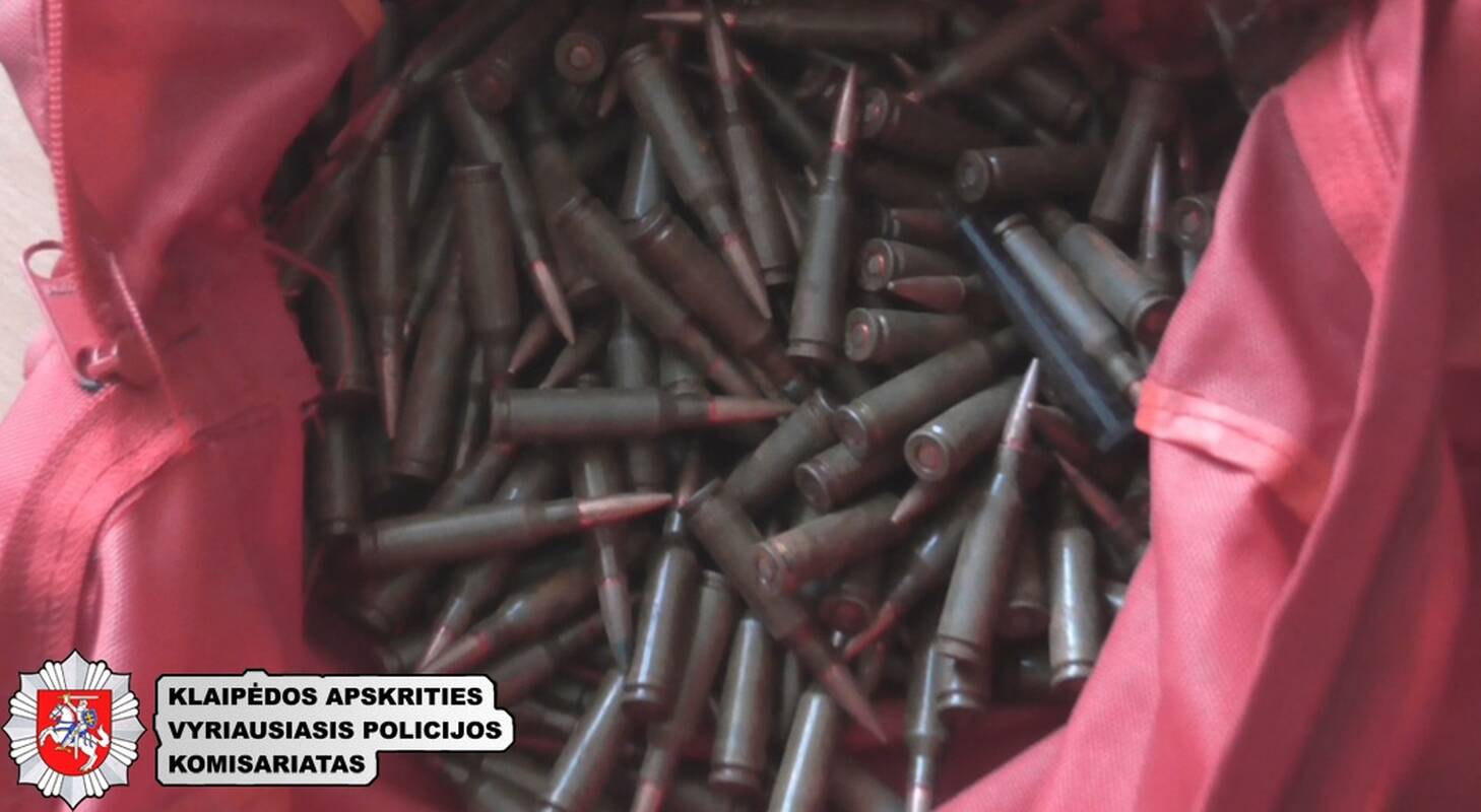 Įkalčiai: policijos pareigūnams ne kartą yra tekę tirti, kas ir kodėl neteisėtai įsigijo šovinių