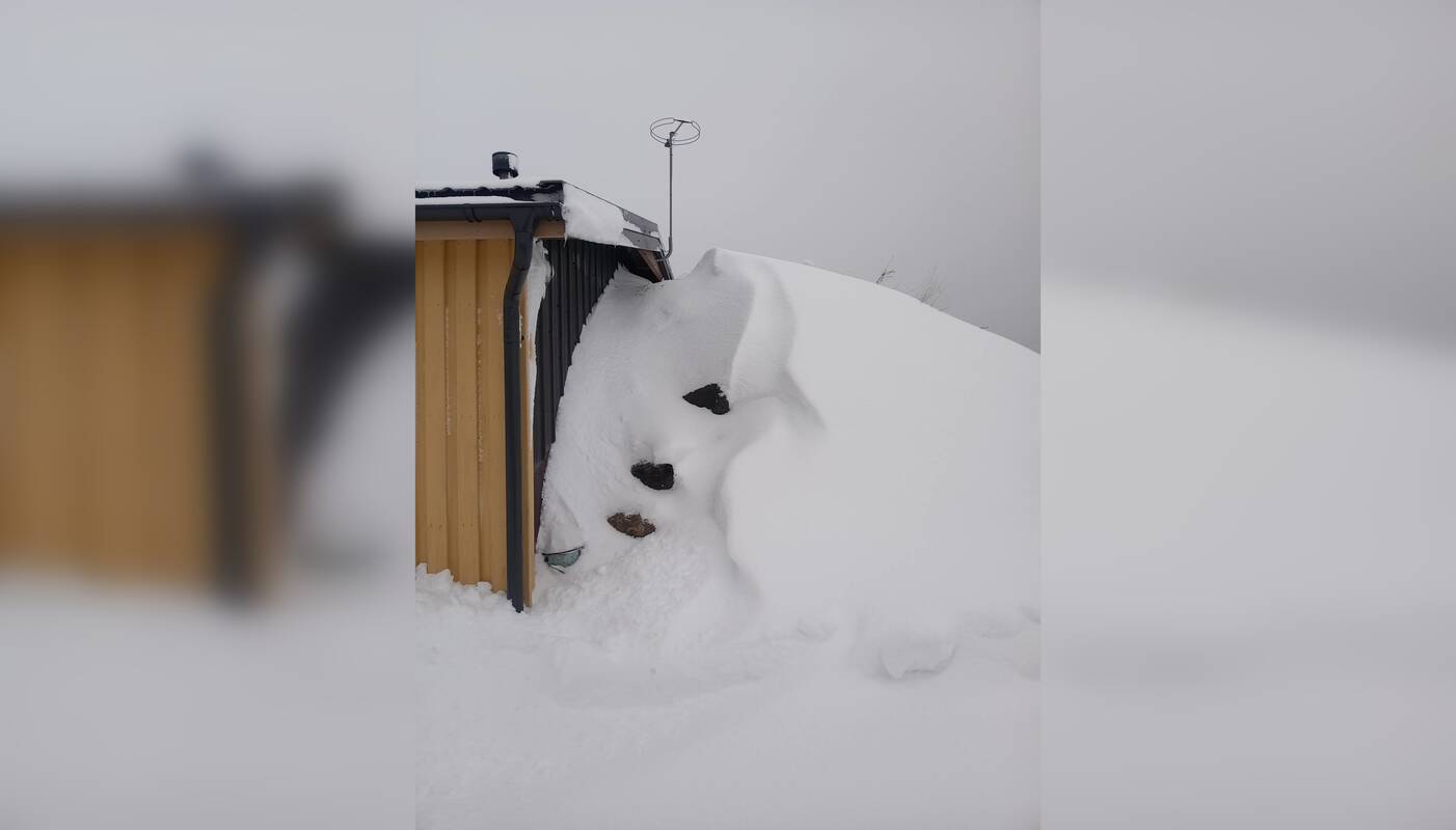 Kretingoje įsismarkavo žiema: kai kur net griaudėjo perkūnija