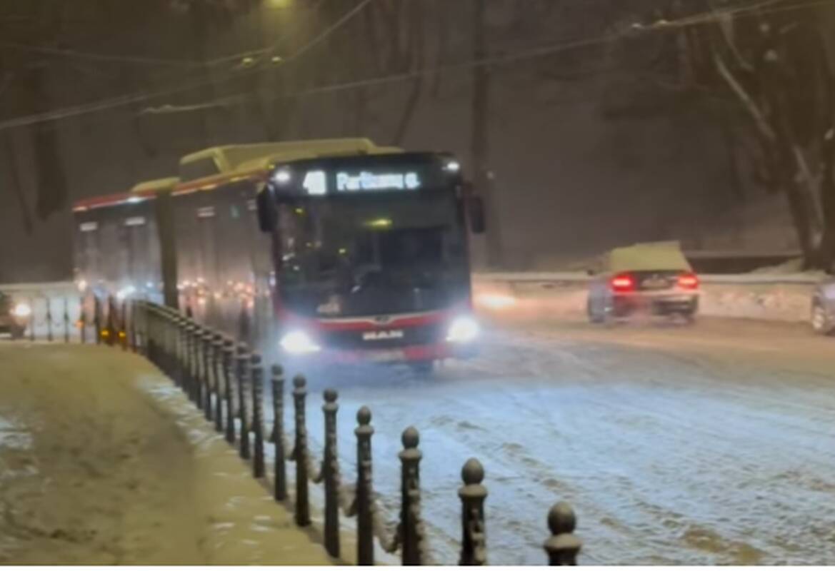 Snygis Kaune: į Parodos kalną neužkyla autobusai