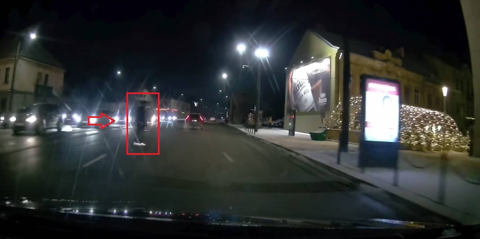 Įsiutino vyro elgesys judrioje gatvėje: donoras